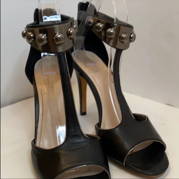 Vince Camuto Heels Size 8 - Picture 6 of 8